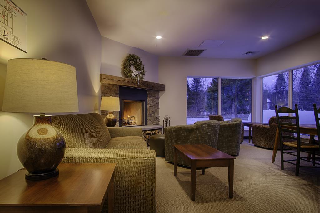 Sun & Ski Inn And Suites Stowe Zewnętrze zdjęcie